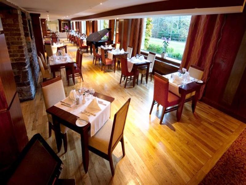 Court Yard Hotel Leixlip Exteriör bild